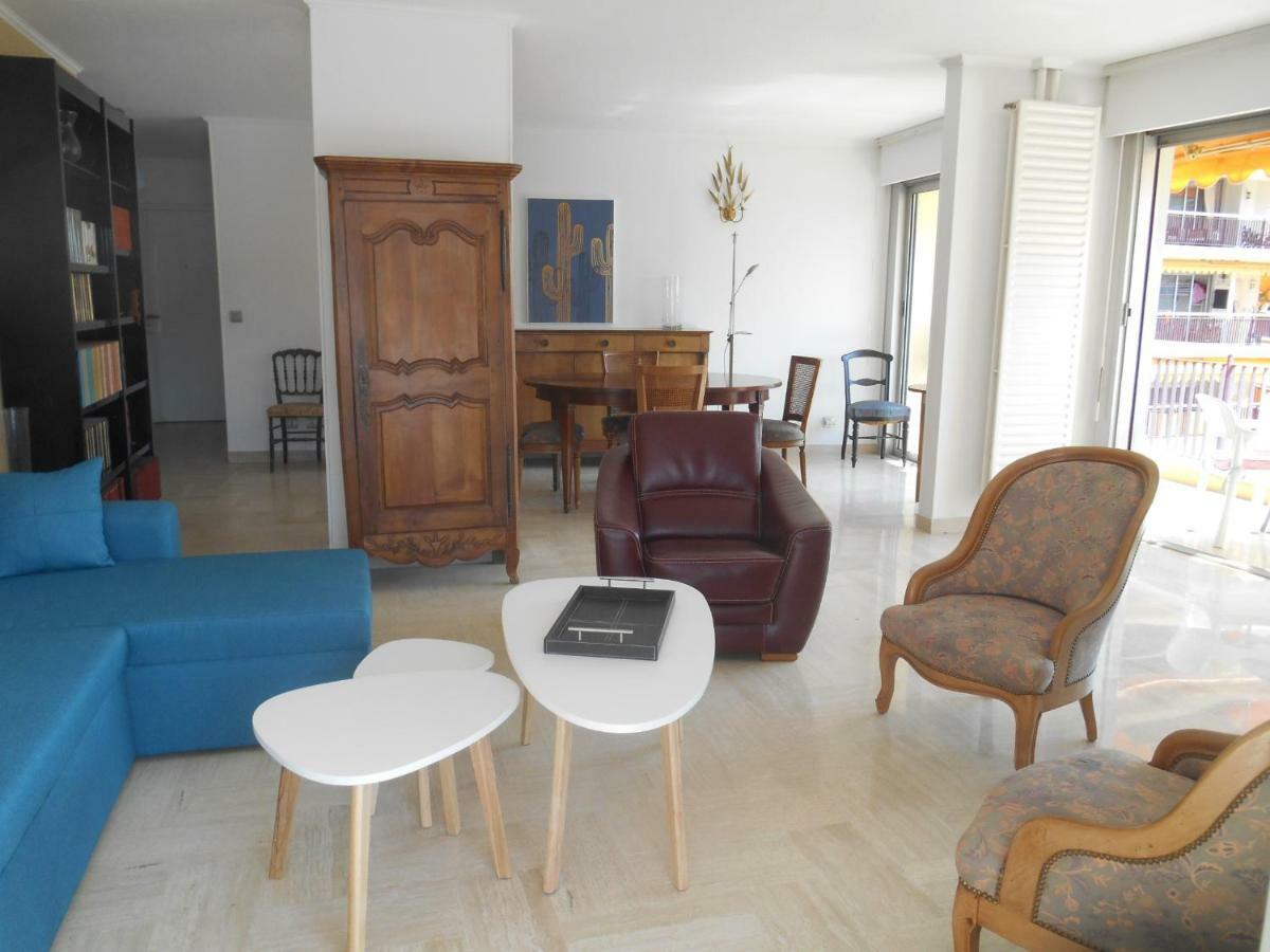 Appartement Le France - Vacances Cote D'Azur Mandelieu Eksteriør billede