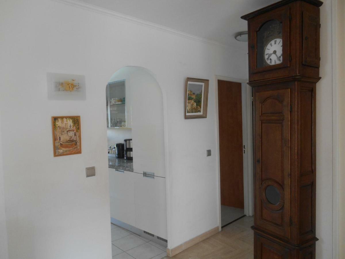 Appartement Le France - Vacances Cote D'Azur Mandelieu Eksteriør billede