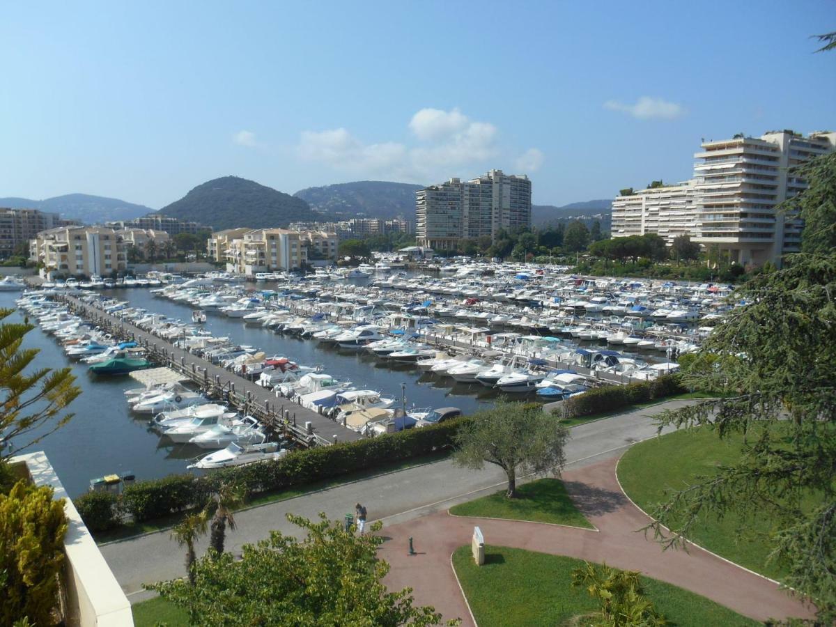 Appartement Le France - Vacances Cote D'Azur Mandelieu Eksteriør billede