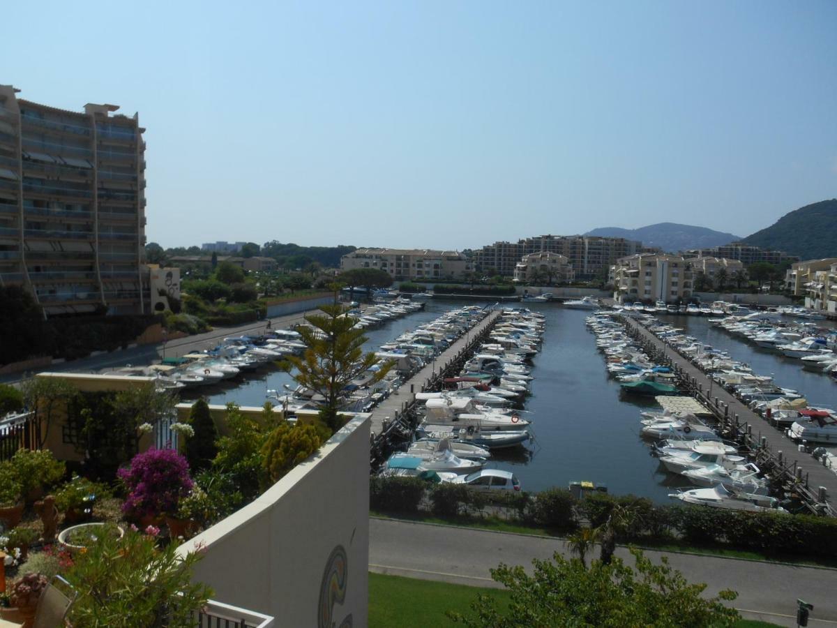 Appartement Le France - Vacances Cote D'Azur Mandelieu Eksteriør billede