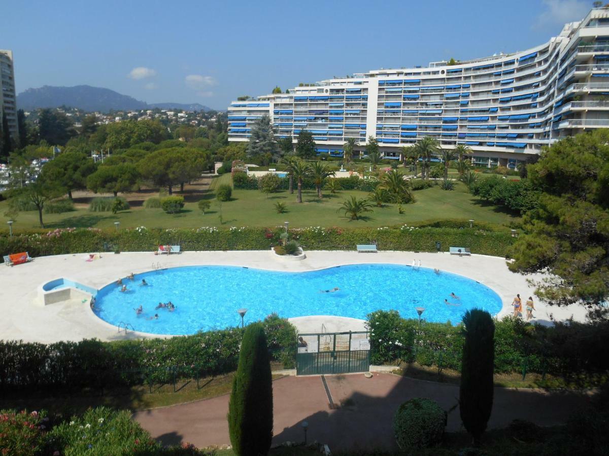 Appartement Le France - Vacances Cote D'Azur Mandelieu Eksteriør billede